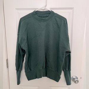 Women’s Abercrombie Essential Crewneck Sweatshirt